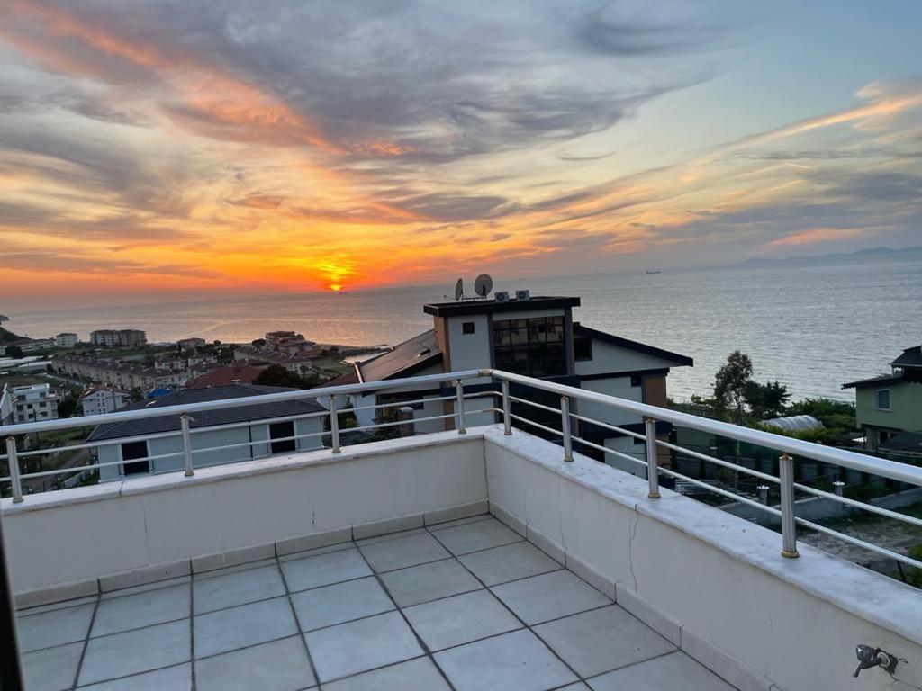 Yalova Apartments Luaran gambar