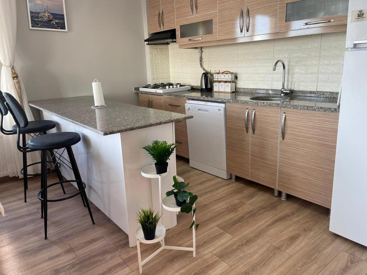 Yalova Apartments Luaran gambar